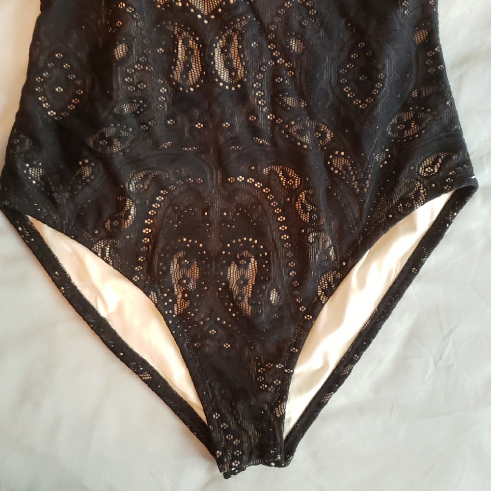 Bodysuit - Picture 2 of 3